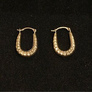 10k Yellow Gold Womens Small Hoop Earrings